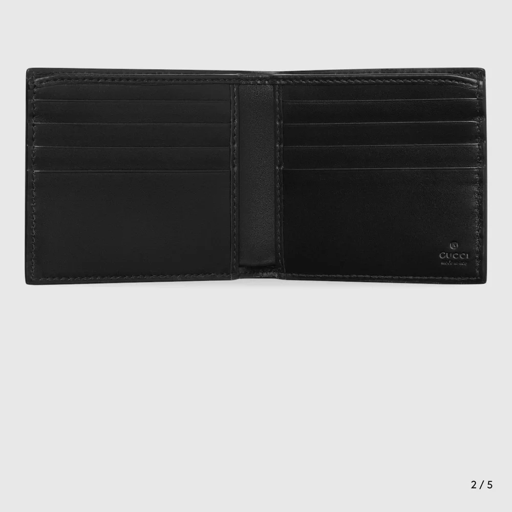 🔥Gucci (Authentic) GG Emblem bi-fold wallet - Picture 10 of 15